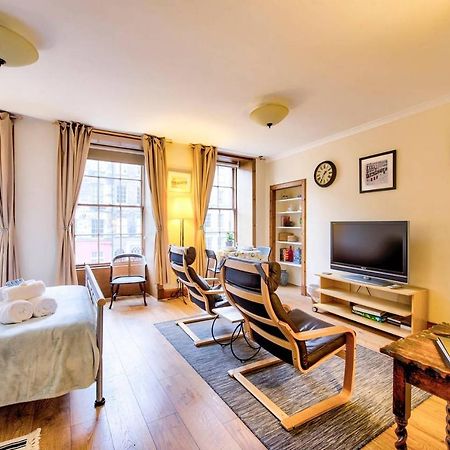 Joivy Royal Mile Apartment In Prime Location Edinburgh Luaran gambar