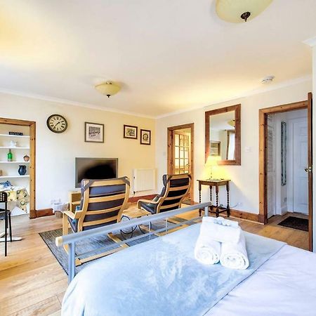 Joivy Royal Mile Apartment In Prime Location Edinburgh Luaran gambar