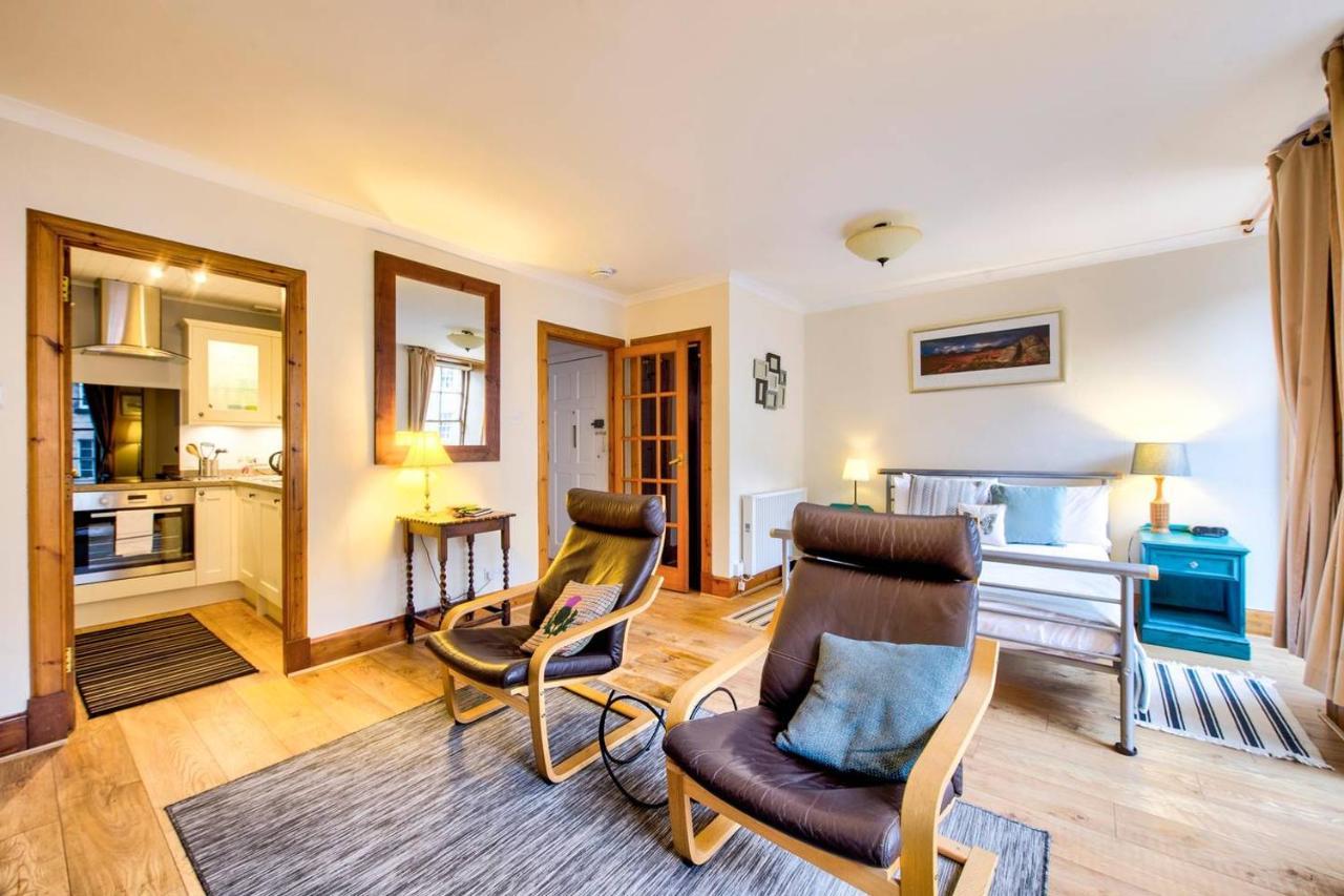 Joivy Royal Mile Apartment In Prime Location Edinburgh Luaran gambar
