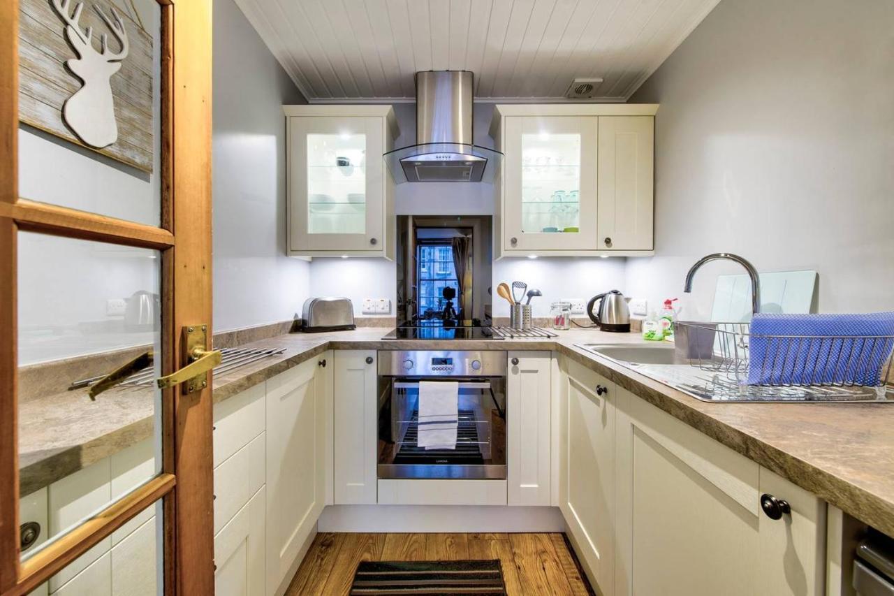 Joivy Royal Mile Apartment In Prime Location Edinburgh Luaran gambar
