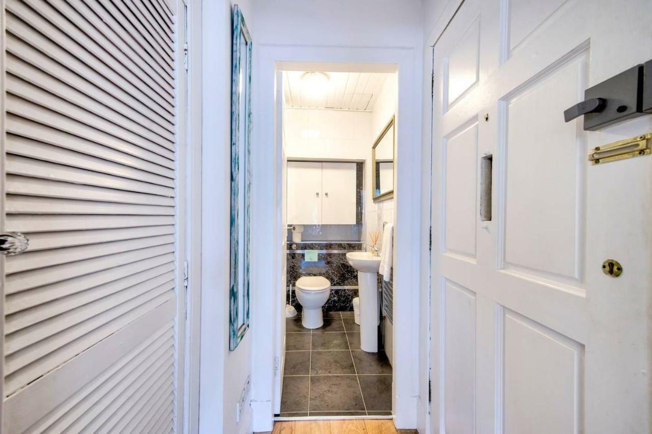 Joivy Royal Mile Apartment In Prime Location Edinburgh Luaran gambar