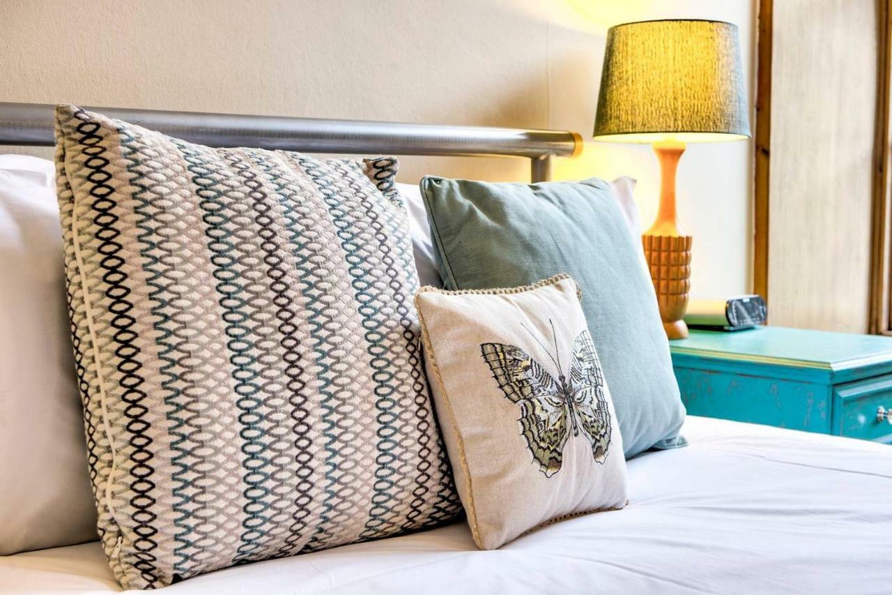Joivy Royal Mile Apartment In Prime Location Edinburgh Luaran gambar